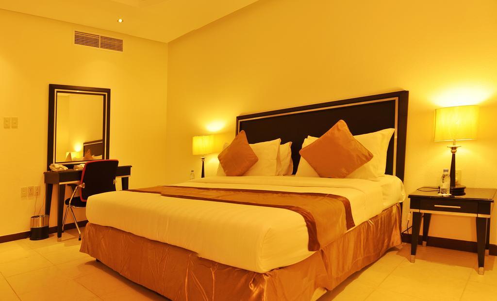 Nelover Hotel Hafar Ḩafar al Bāţin Kültér fotó